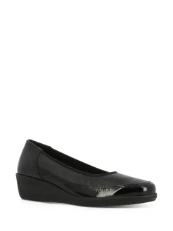 ARA Slip-Ons* black~patent