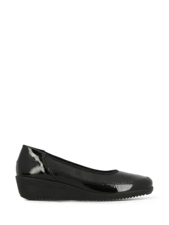 ARA Slip-Ons* black~patent