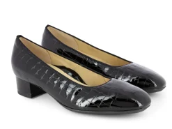 ARA Heels* black