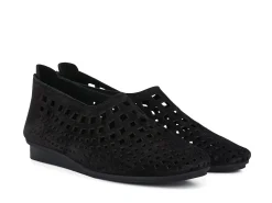 ARCHE Slip-Ons* black.