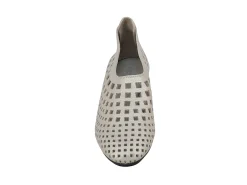 ARCHE Slip-Ons* pearl