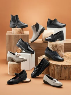 24HRS Mary Janes* black