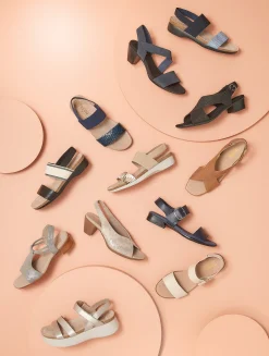 MUNRO Sandals* navy