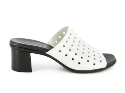MUNRO Heels* white~silver