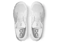 ON Sneakers* all white