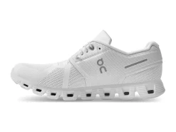 ON Sneakers* all white
