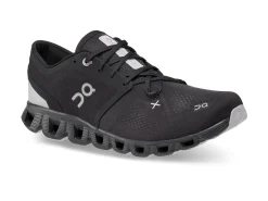 ON Sneakers* black