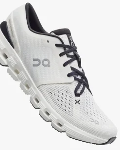 ON Sneakers* ivory~black