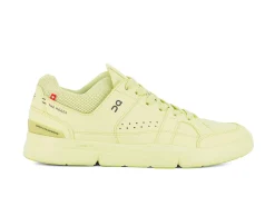 ON Sneakers* hay