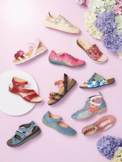 THINK! Lace-Ups* fuchsia~flower