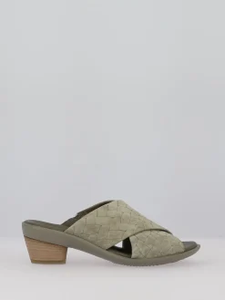 THINK OUTLET Slides* green