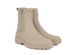 TONI PONS Water Resistant* cream